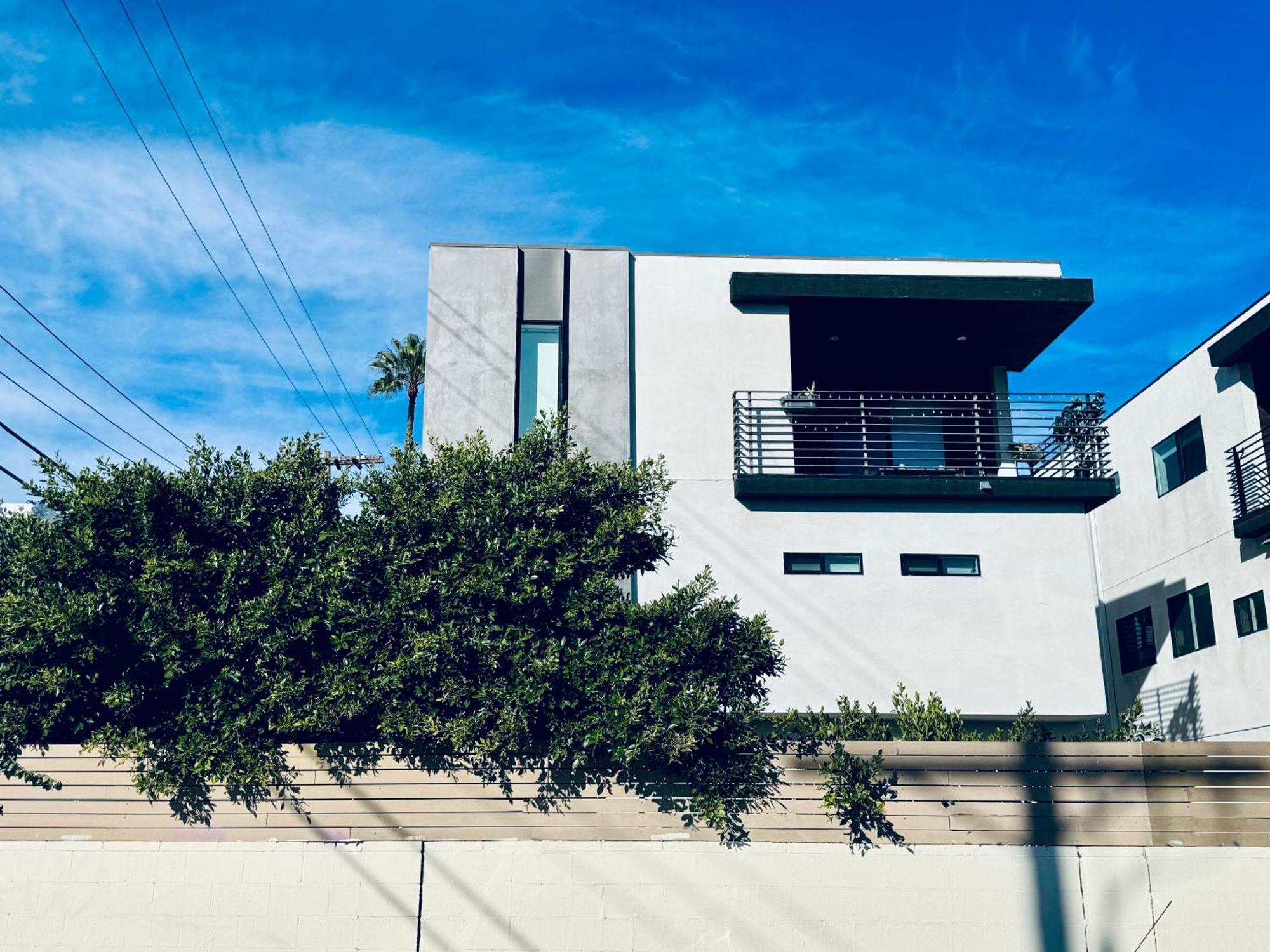 Cozy Chamber 3 Bedroom Hollywood Townhouse Los Angeles Exterior photo